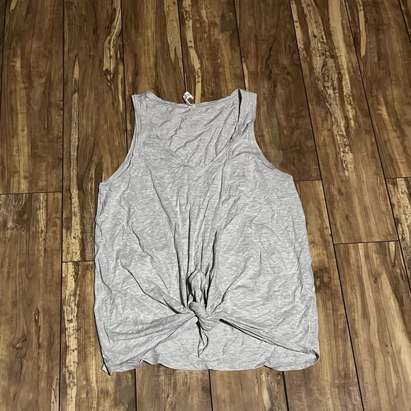 lululemon athletica Tops - Excellent condition. No flaws. Just never wear it